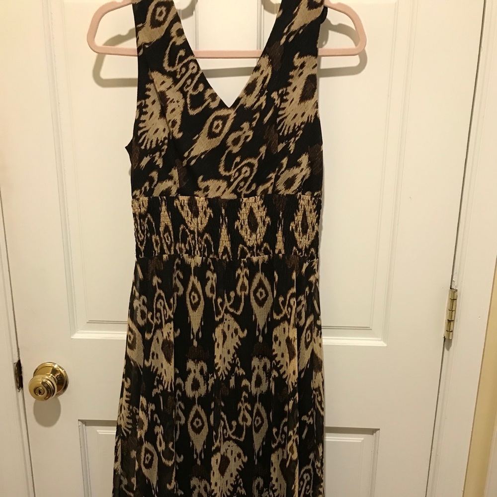 Brown and tan sleeveless dress